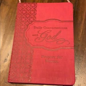 Daily Conversations with God: Prayers for Women